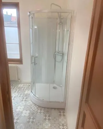 Le Lierre , 2eme Etage Apartment