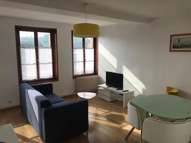 Le Lierre , 2eme Etage Apartment